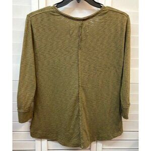 Saturday/Sunday Anthropology Green Lightweight 3/4 Sleeve Top With V-Neckline